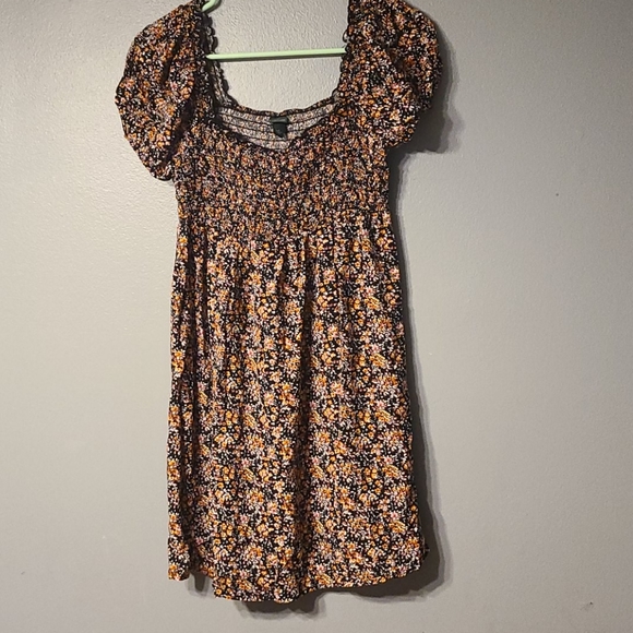 wild fable Dresses & Skirts - Wild fable smocked top black floral dress